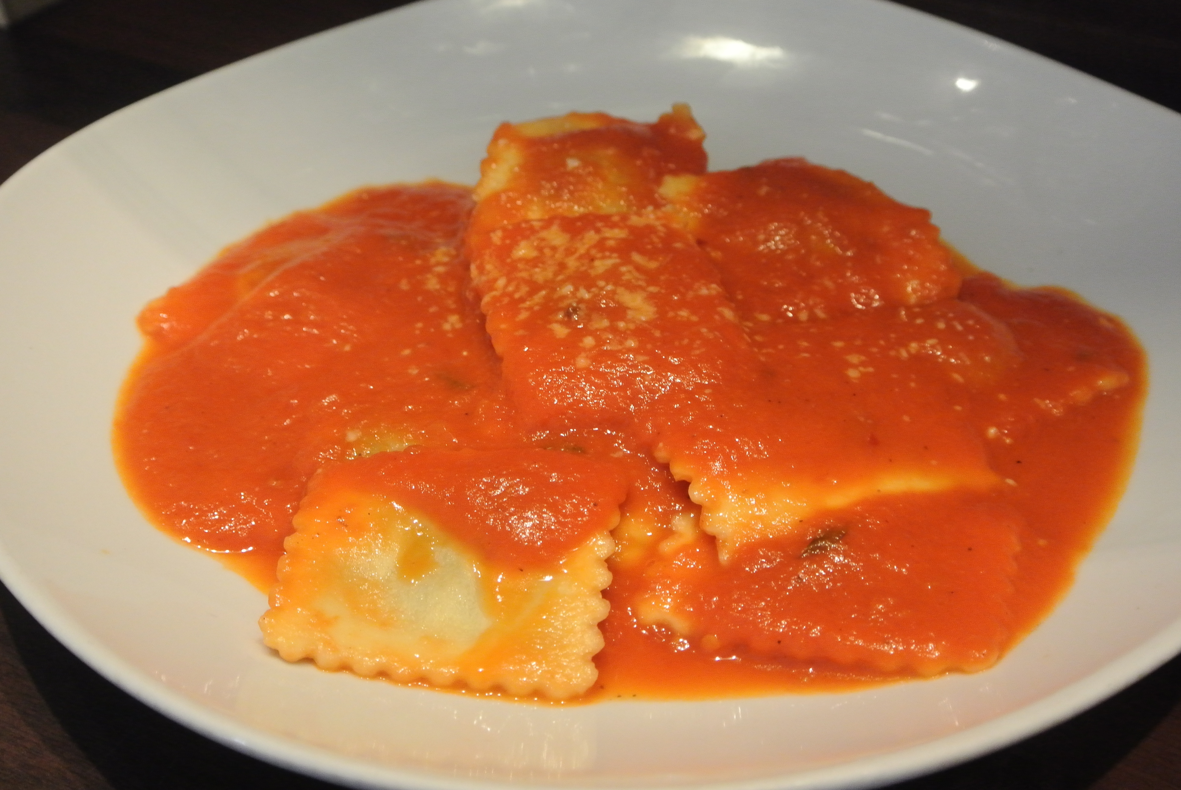 AGNOLOTTI CON AGNELLO E TIMO